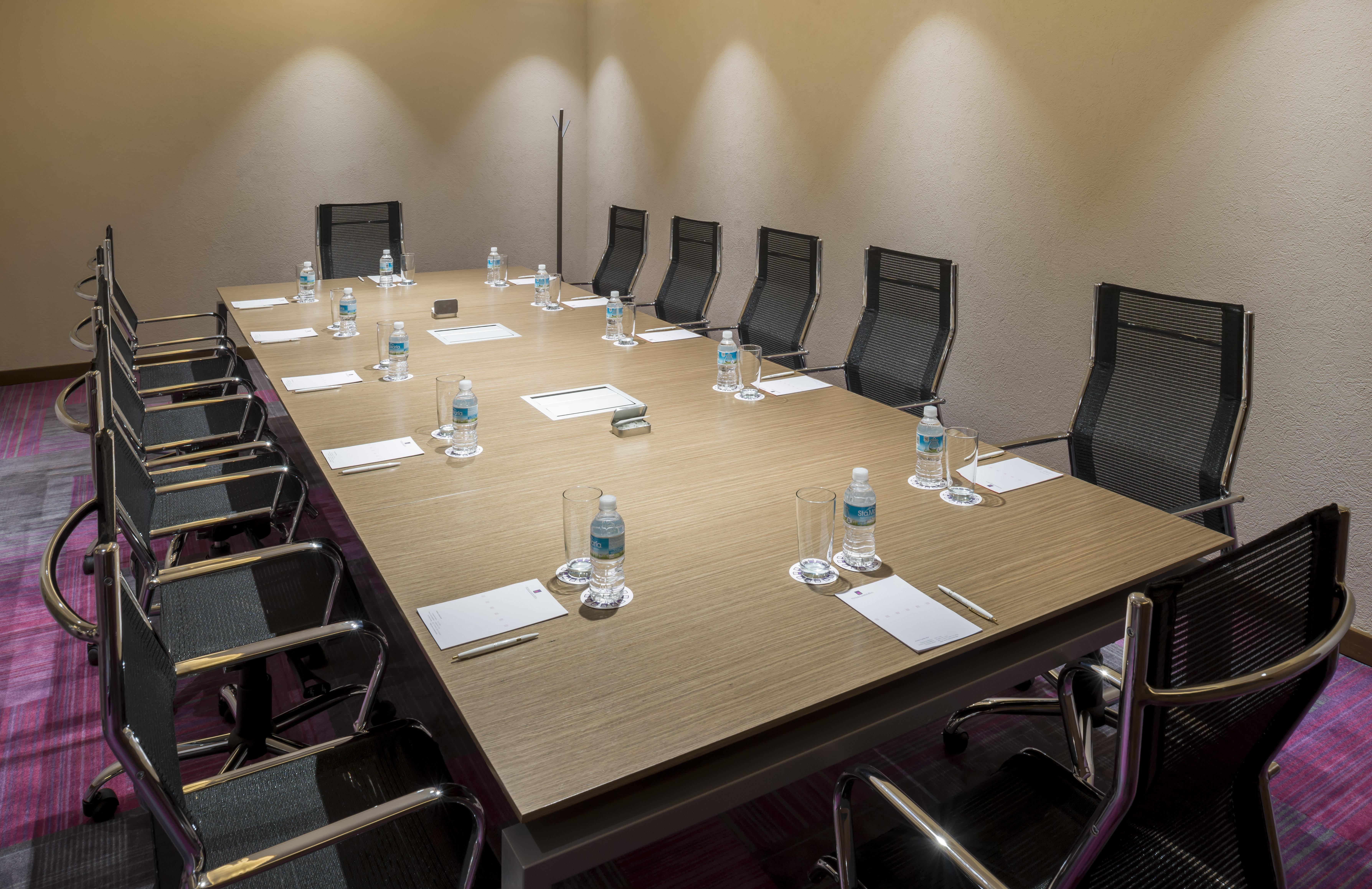 Camino Real Pedregal Mexico Ξενοδοχείο Εξωτερικό φωτογραφία A boardroom table